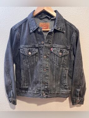 Levis & Strauss Co Trucker Cropped Faded Black Denim Jacket XS